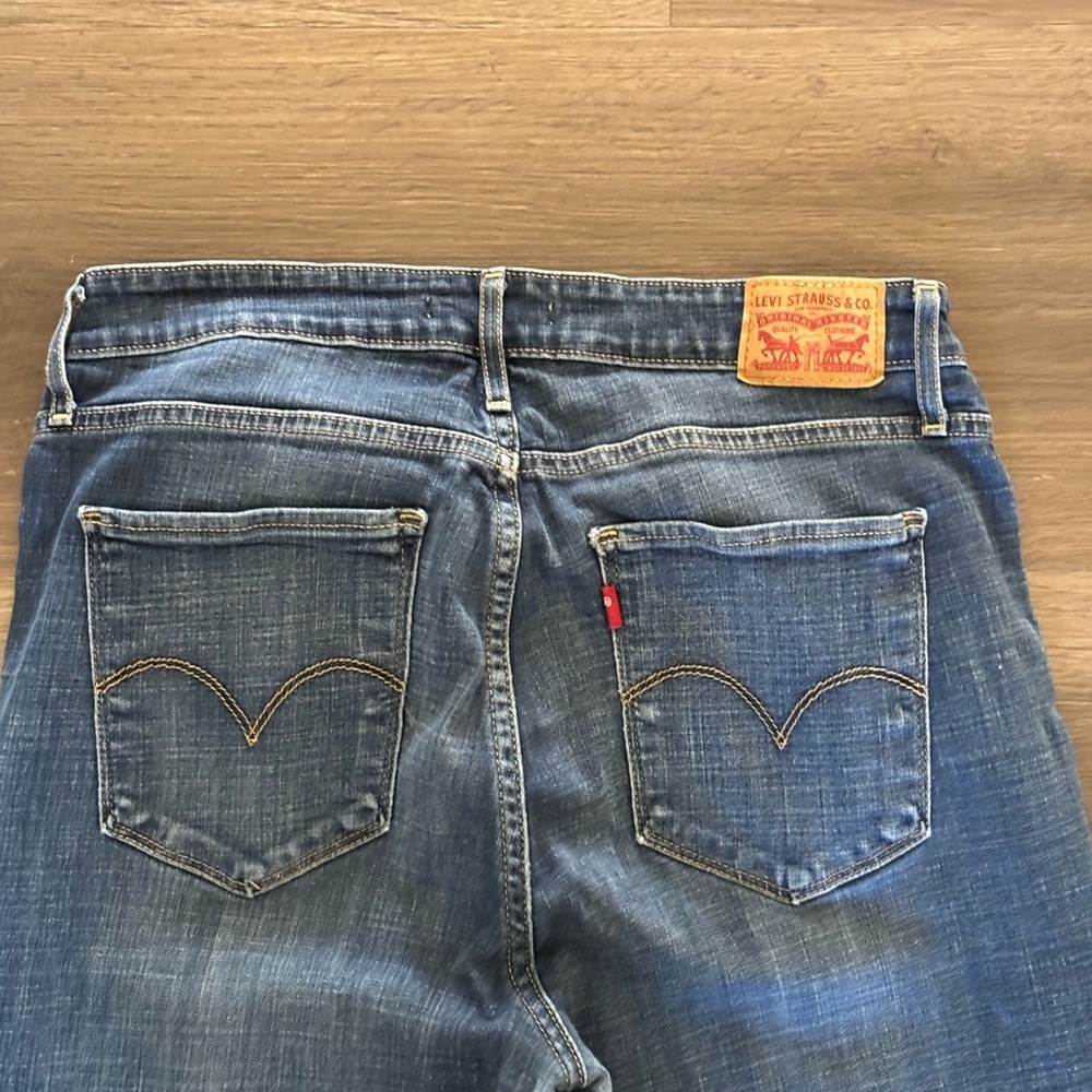 Levi's 721 Women's Skinny Jeans in Deep Blue - Picture 6 of 11